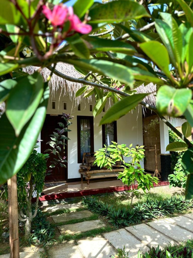 Cewin'S Homestay Kuta  Buitenkant foto
