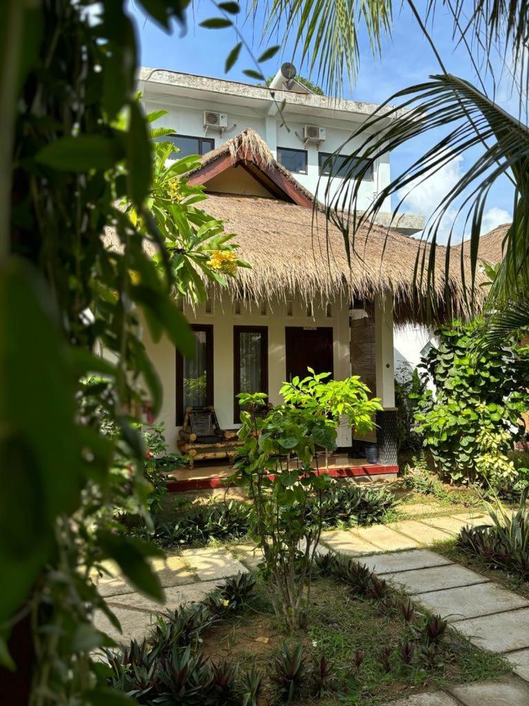 Cewin'S Homestay Kuta  Buitenkant foto