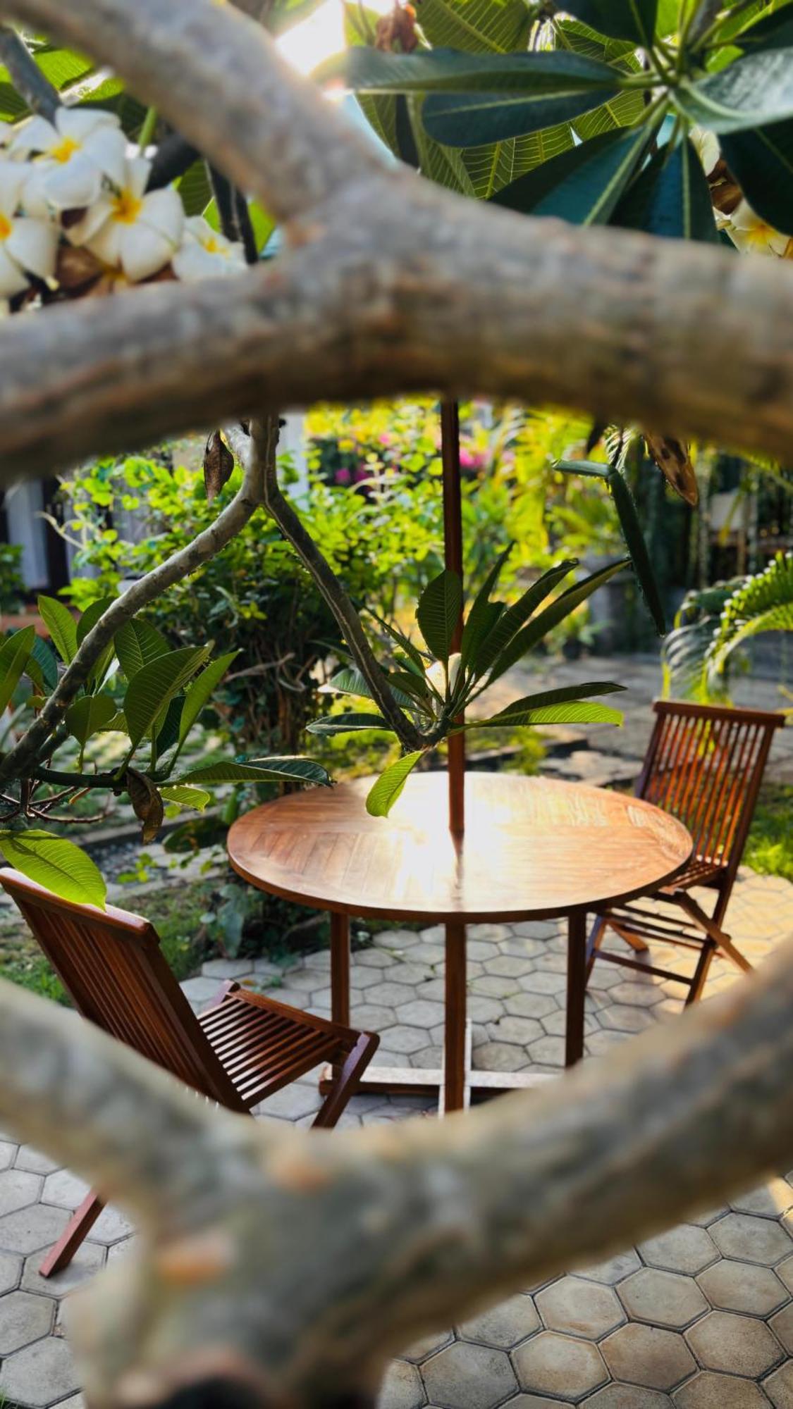 Cewin'S Homestay Kuta  Buitenkant foto