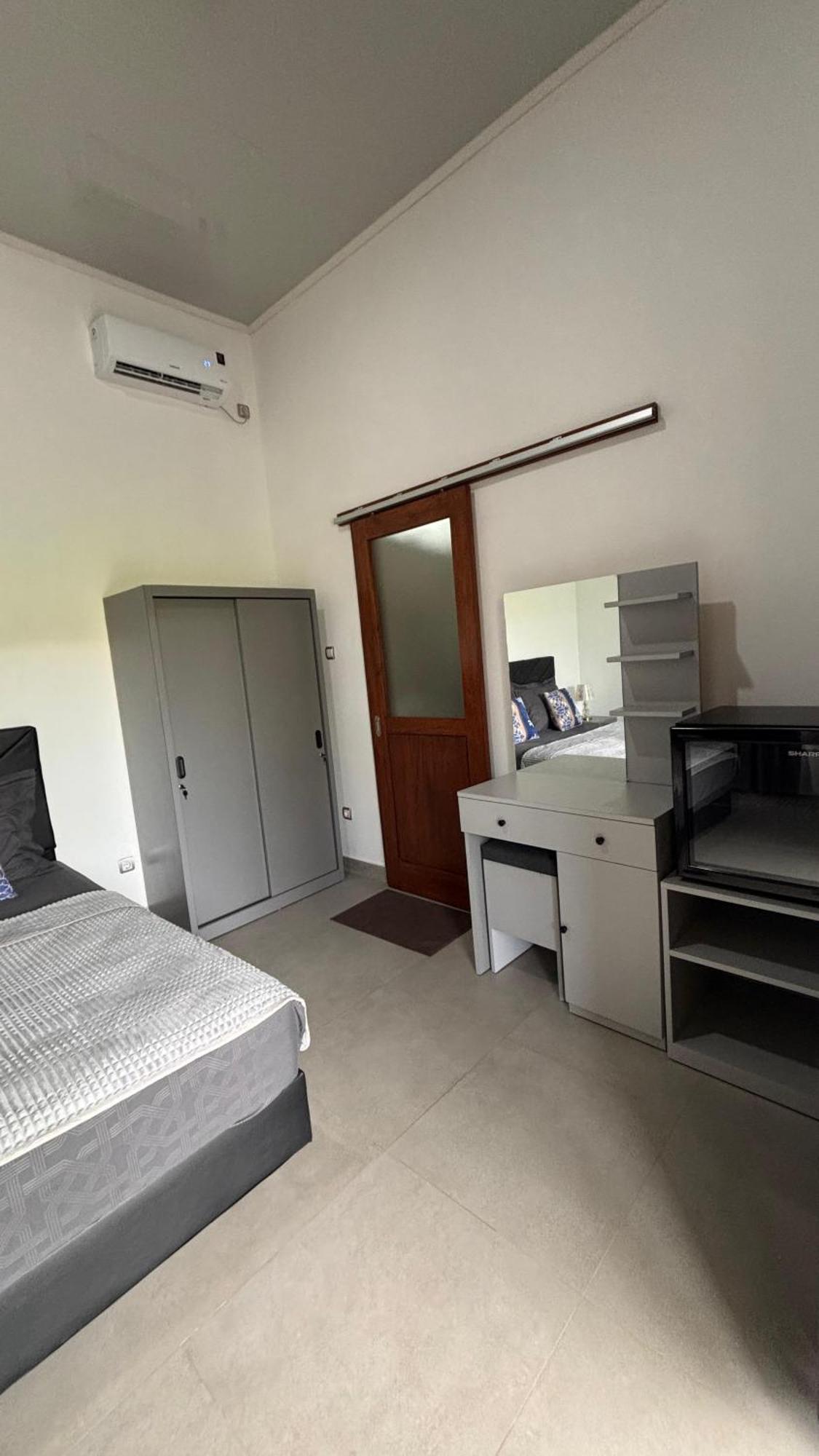 Cewin'S Homestay Kuta  Buitenkant foto